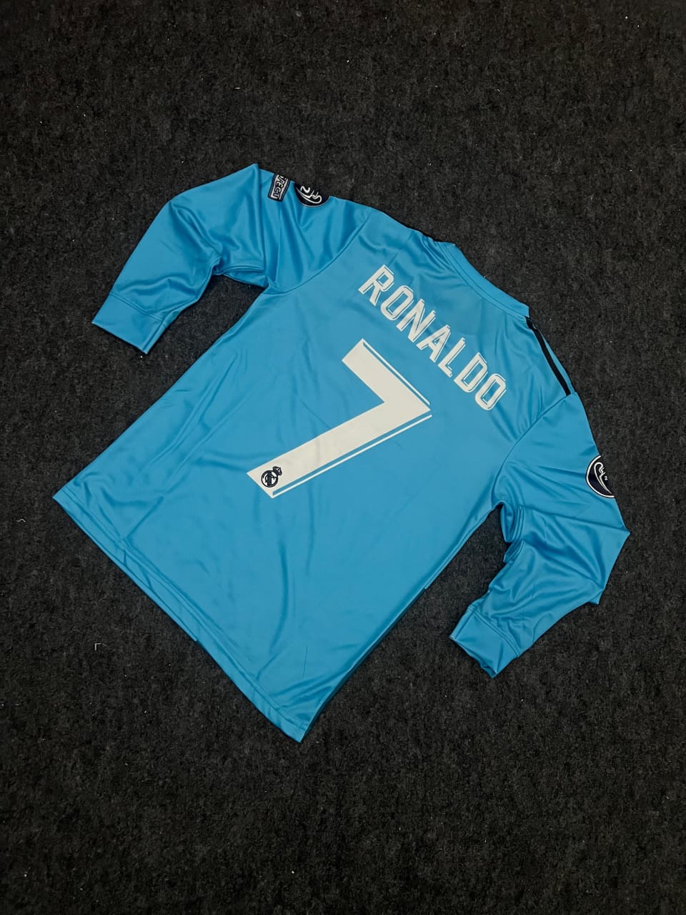 REAL MADRID 2017-18 THIRD KIT FULL SLEEVE FOOTBALL JERSEY